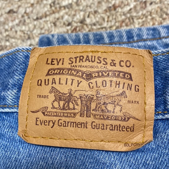 Levi Strauss Jeans - Picture 2 of 9